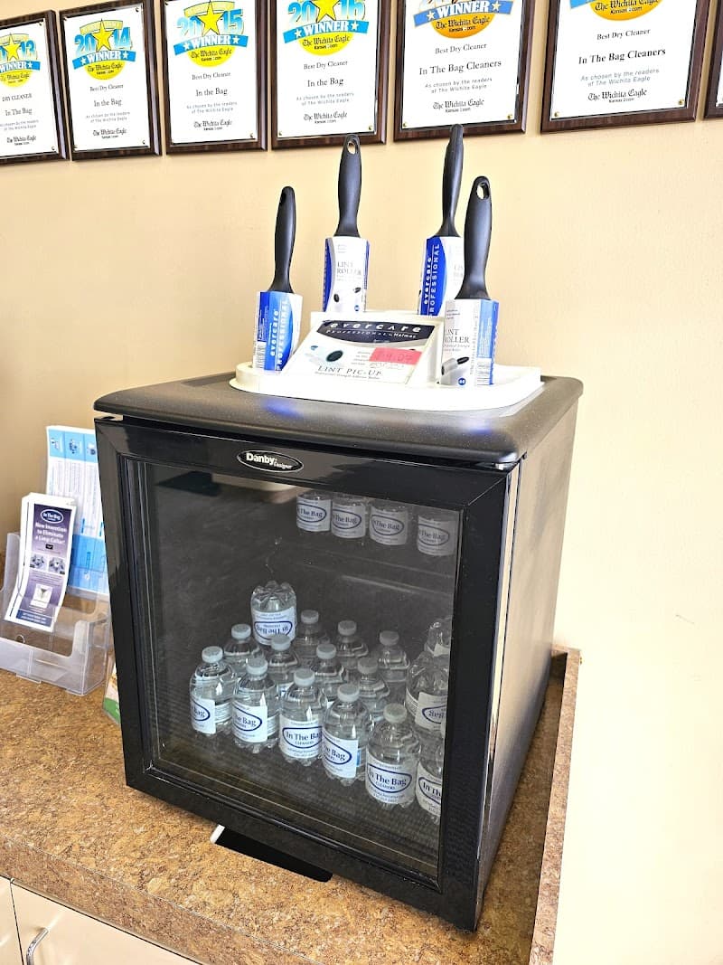 In The Bag Cleaners: 21st & Ridge gallery image 9