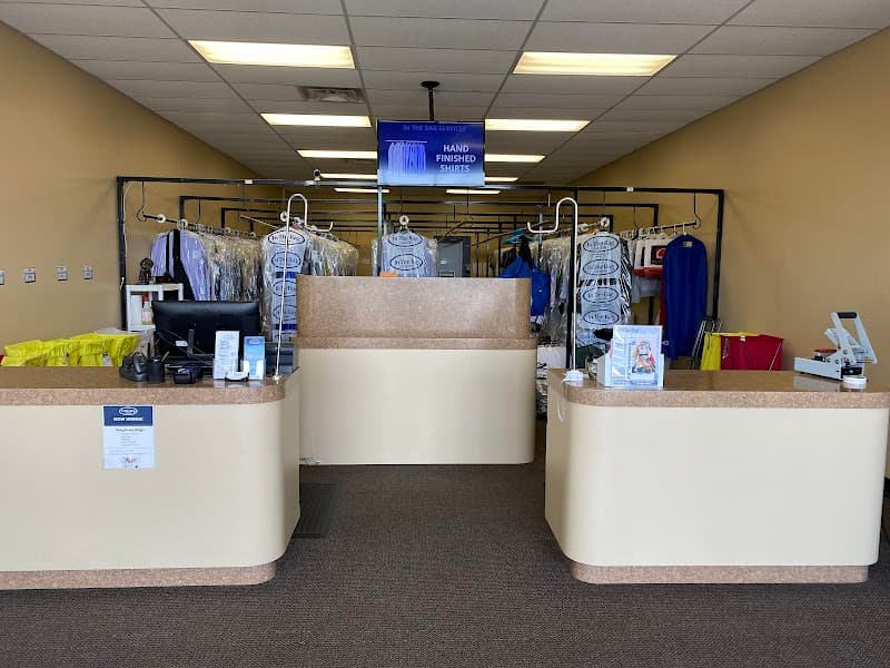 In The Bag Cleaners: 21st & 127th gallery image 10