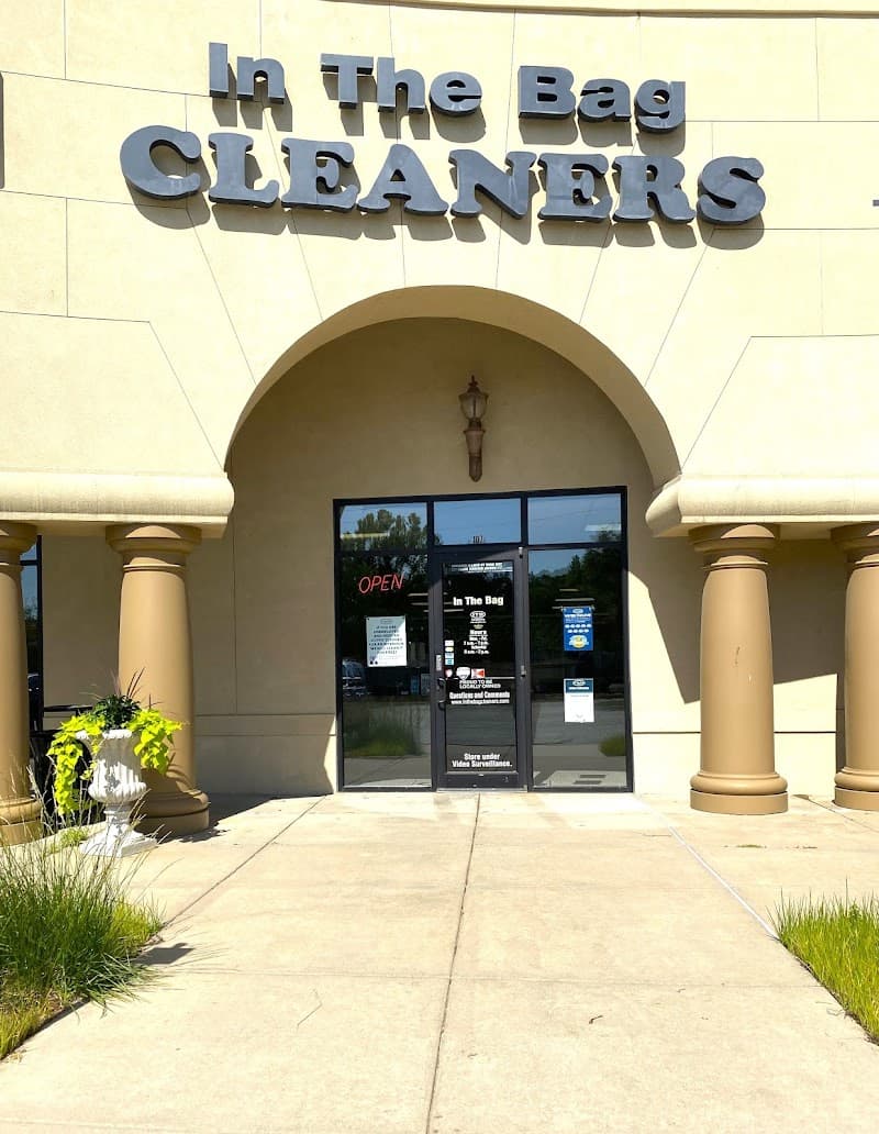 In The Bag Cleaners gallery image 3