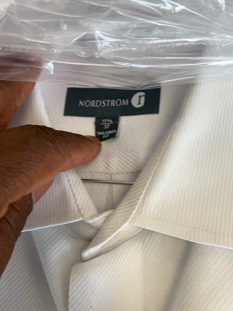 Apple Cleaners gallery image 4