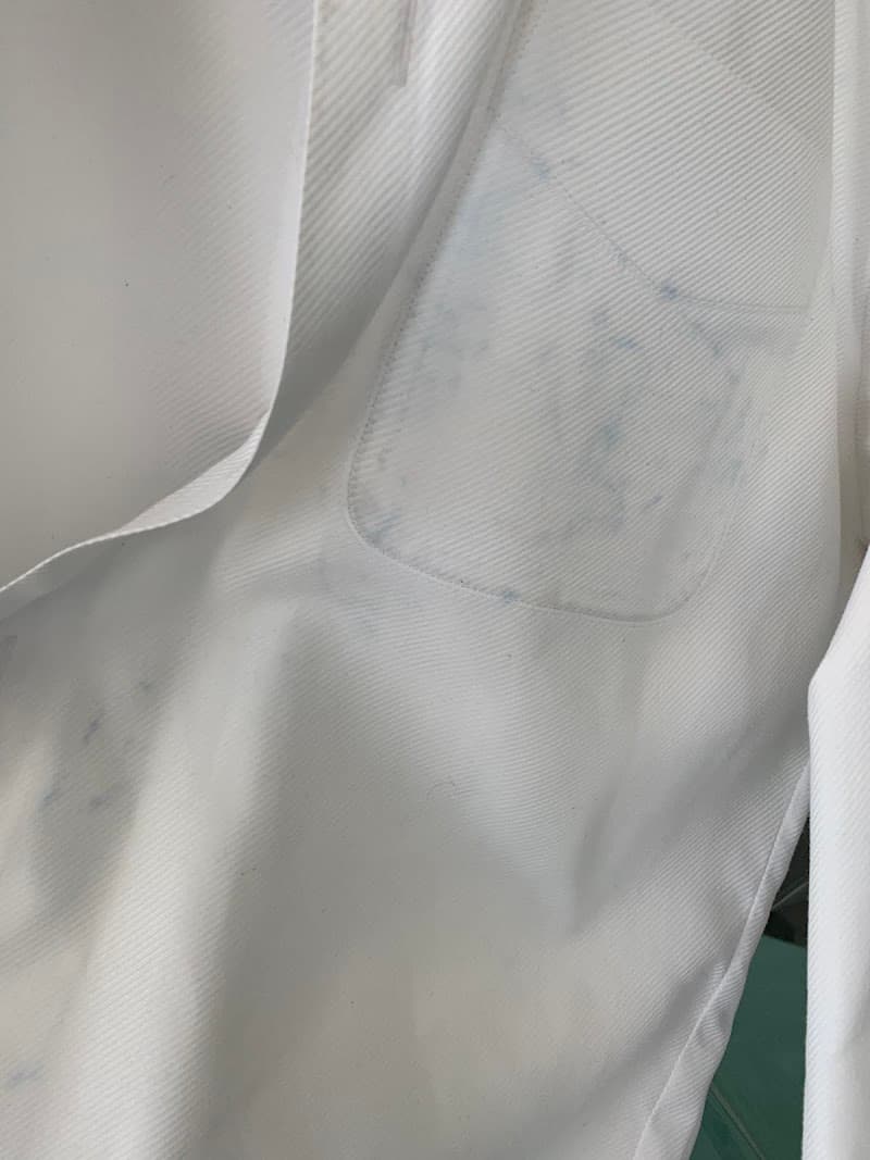 Apple Cleaners gallery image 7