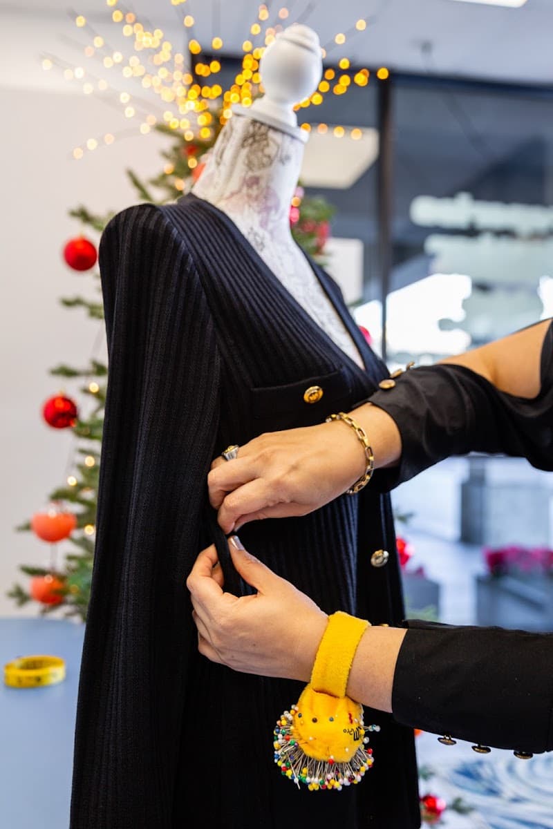 Lux Cleaners & Alterations gallery image 4