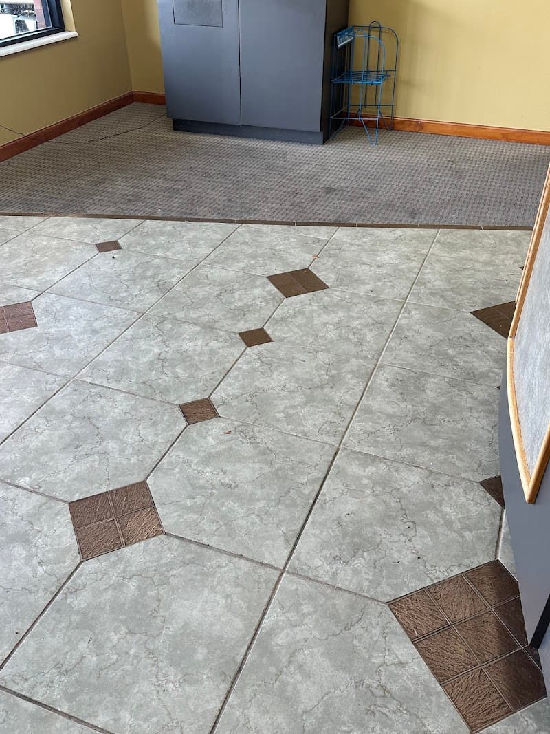 Apple Cleaners gallery image 1