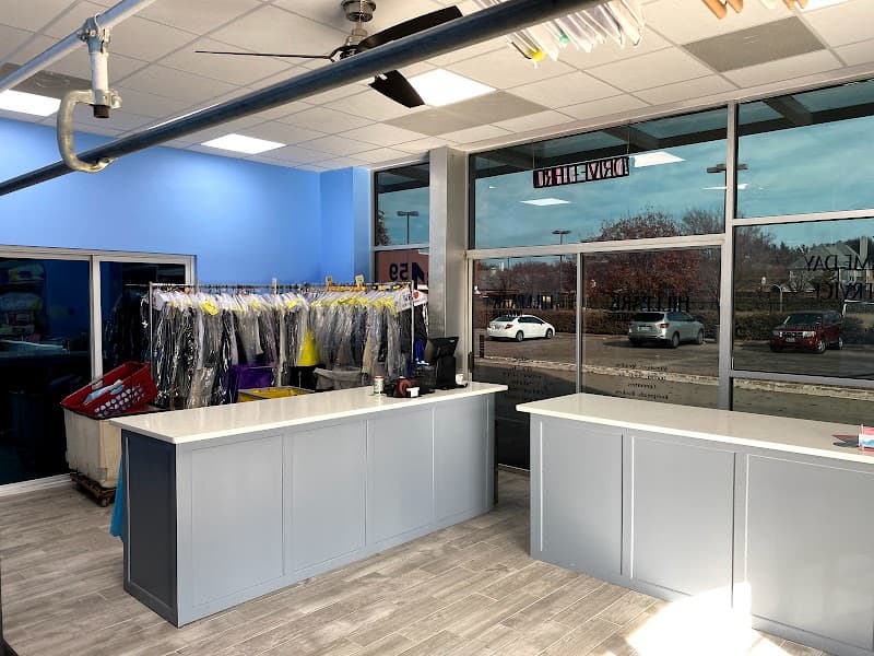 Hill Park Cleaners gallery image 1
