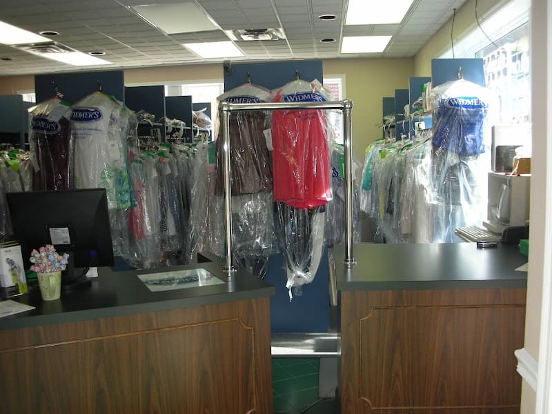 Widmer's Cleaners Hyde Park gallery image 2
