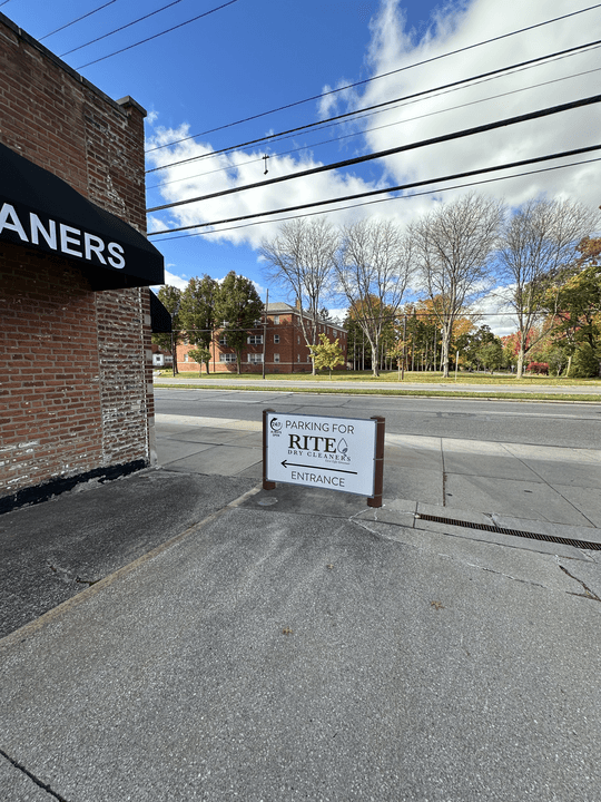 Rite Dry Cleaners gallery image 7