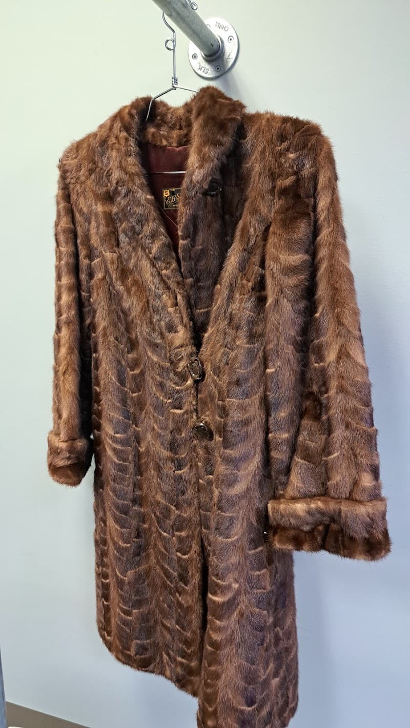 All Seasons Garment Care & Tailoring - Dry Cleaning St. Paul gallery image 9
