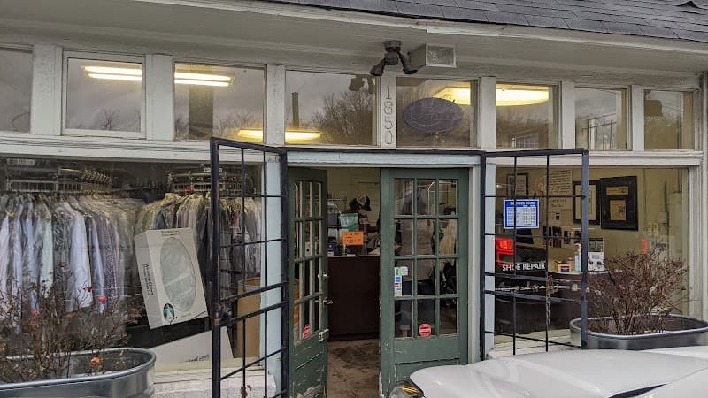 Courtesy Cleaners gallery image 4