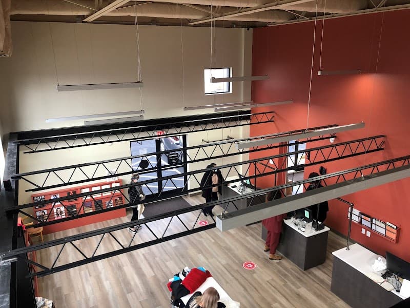 Parkway Custom Drycleaning gallery image 5