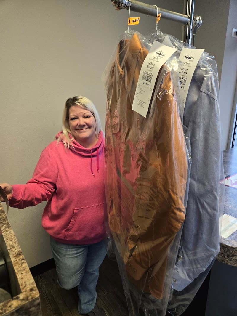 Topline Cleaners gallery image 2