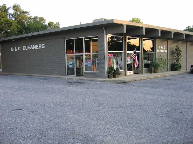 Major Cleaners gallery image 6