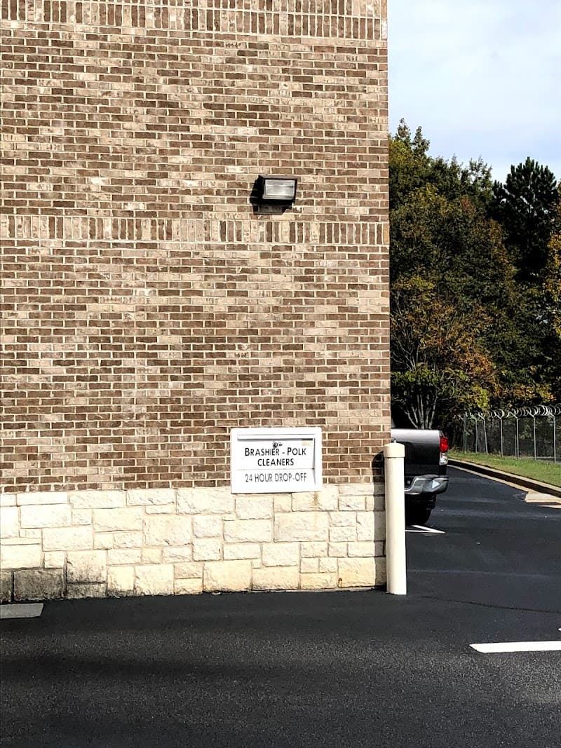 Major Cleaners gallery image 4