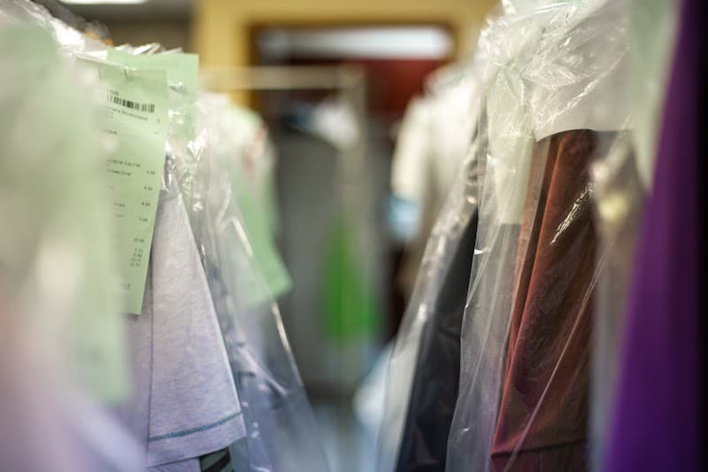 Brite Touch Cleaners (Cindy's Cleaners) gallery image 5