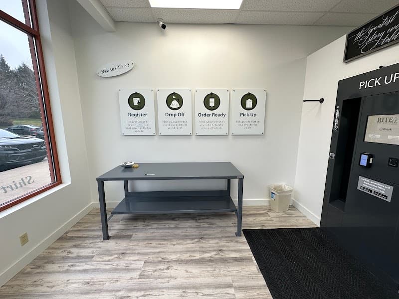 Rite Cleaners- Miles Rd gallery image 1