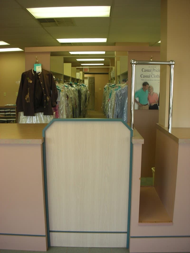 Widmer's Cleaners Kenwood gallery image 14