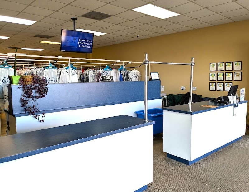 In The Bag Cleaners: Andover gallery image 5