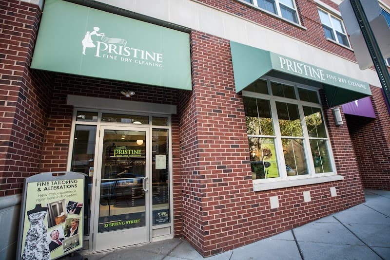 Pristine Fine Dry Cleaners gallery image 1