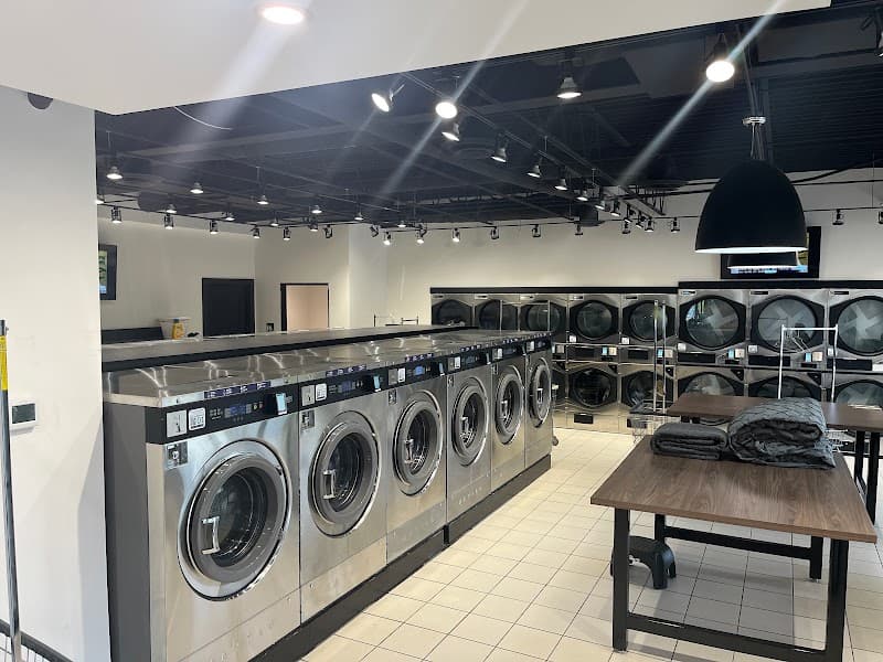 All Seasons Garment Care & Tailoring - Dry Cleaning & Laundry St. Louis Park gallery image 1