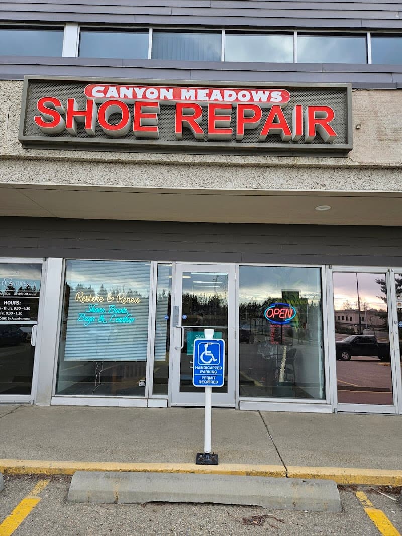 Canyon Meadows Shoe Repair gallery image 1