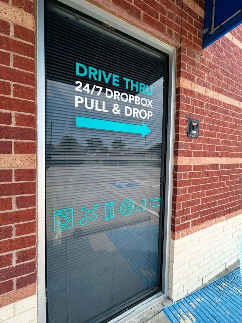 Hill Park Cleaners gallery image 3
